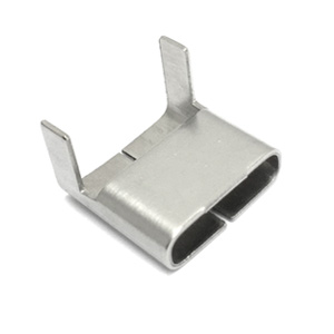 The stainless steel banding buckle is for light duty applications. Normally used for insulation and cable / hose bundling.